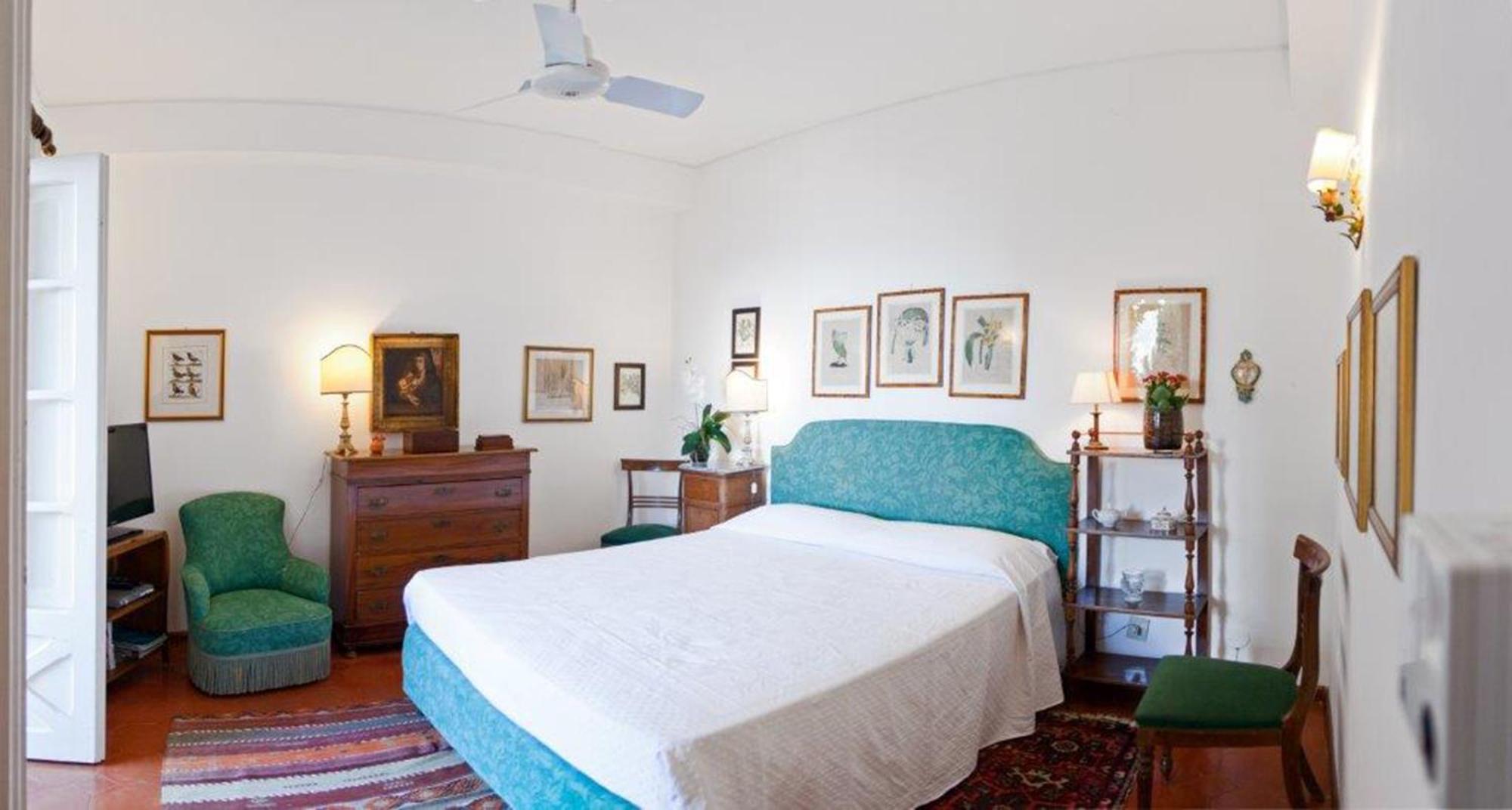 몬델로 Il Glicine Sul Golfo B&B 객실 사진