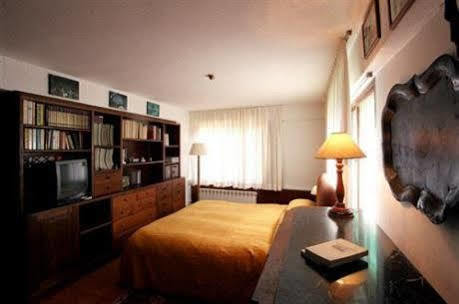 몬델로 Il Glicine Sul Golfo B&B 외부 사진